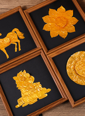 马年非遗錾刻金箔画新中