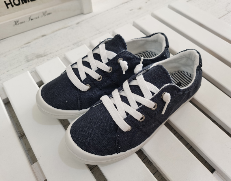 帆布鞋平跟大码女鞋外贸软底休闲