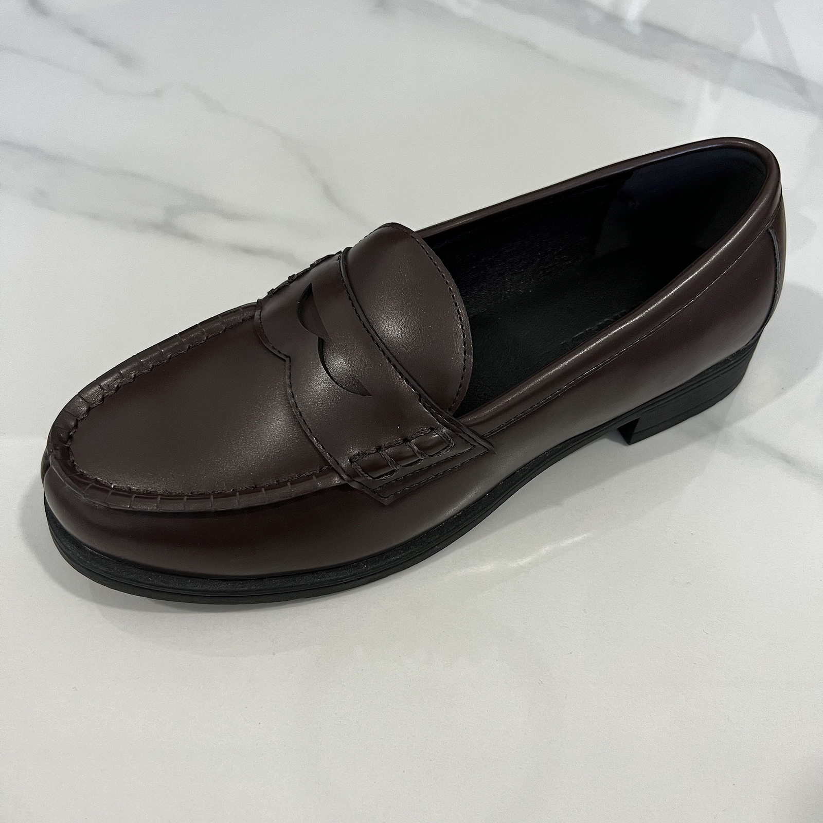 外贸经典简约圆头小皮鞋上班平跟女单鞋一脚蹬大码女鞋 F6010