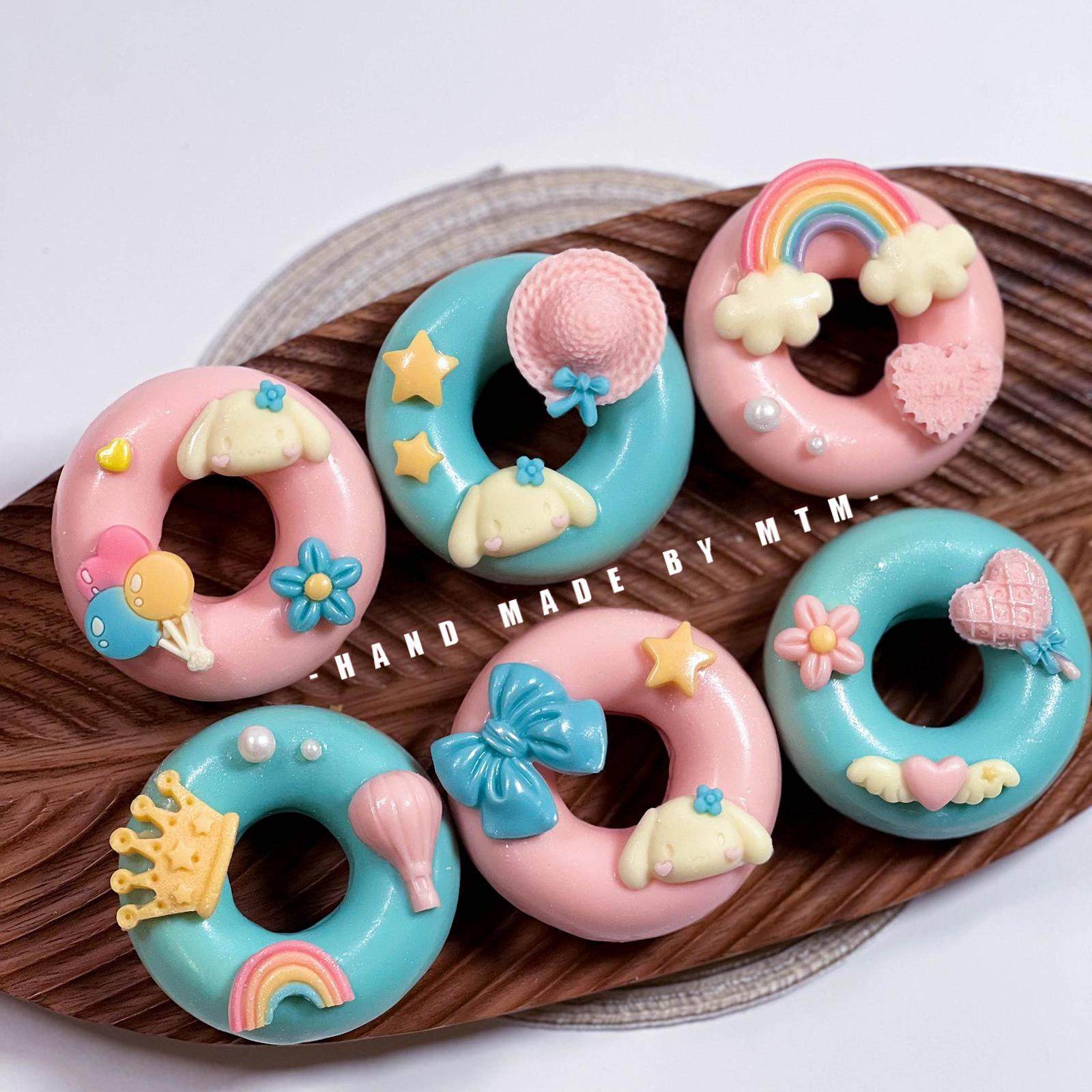 玉桂狗纯可可脂巧克力甜品摆台甜甜圈蛋糕低糖无添加零食糕点包邮