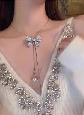 香氛美人 闪钻蝴蝶结抽拉毛衣链女秋冬长款网红高级项链吊坠配饰
