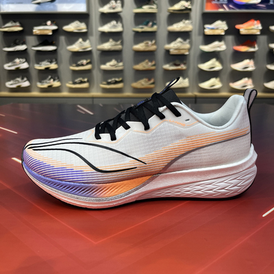 李宁男子竞速跑鞋高回弹