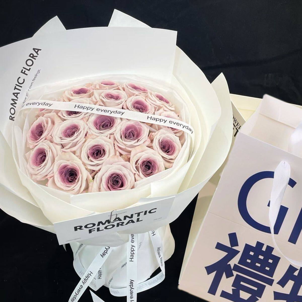 520情人节花束永生玫瑰花女生送闺蜜生日礼物手工仿真香皂花假花