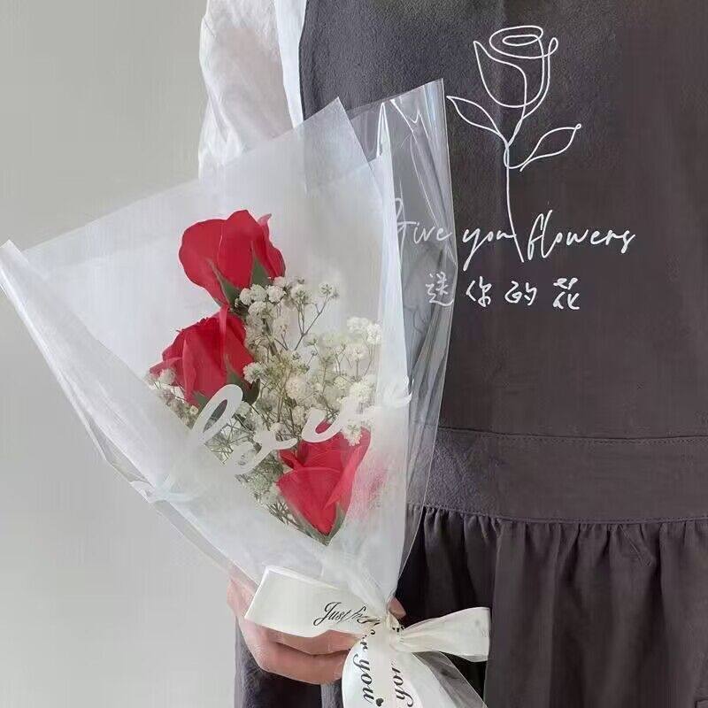玫瑰仿真花小花束满天星干花毕业季礼物送女友永生花活动纪念礼品