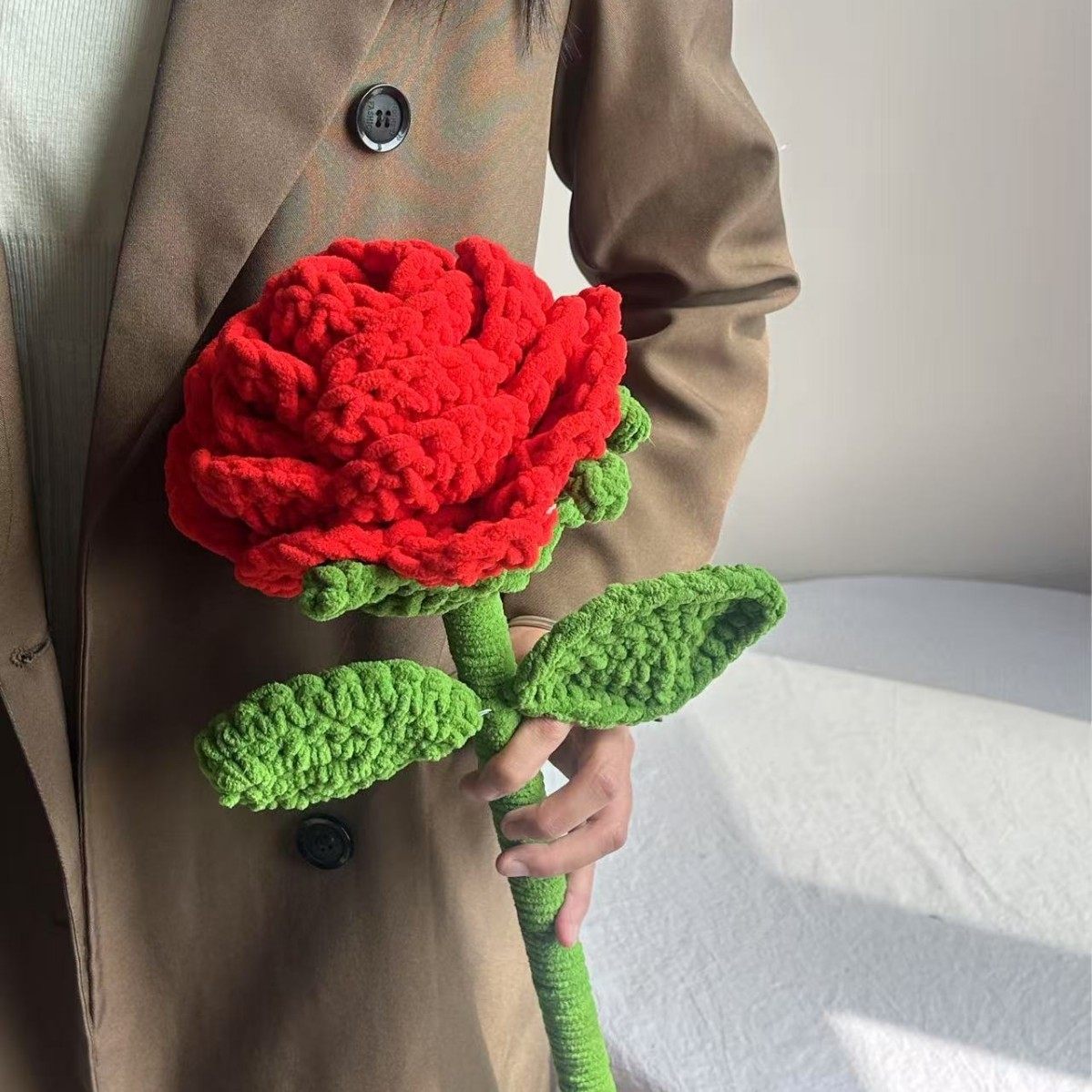 超大单支玫瑰花束手工钩针编织仿真花七夕情人节礼物送女生永生花