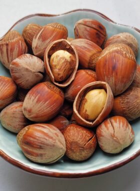 东北特产原味开口大榛子500g熟新鲜薄皮坚果孕妇零食榛子干果新货