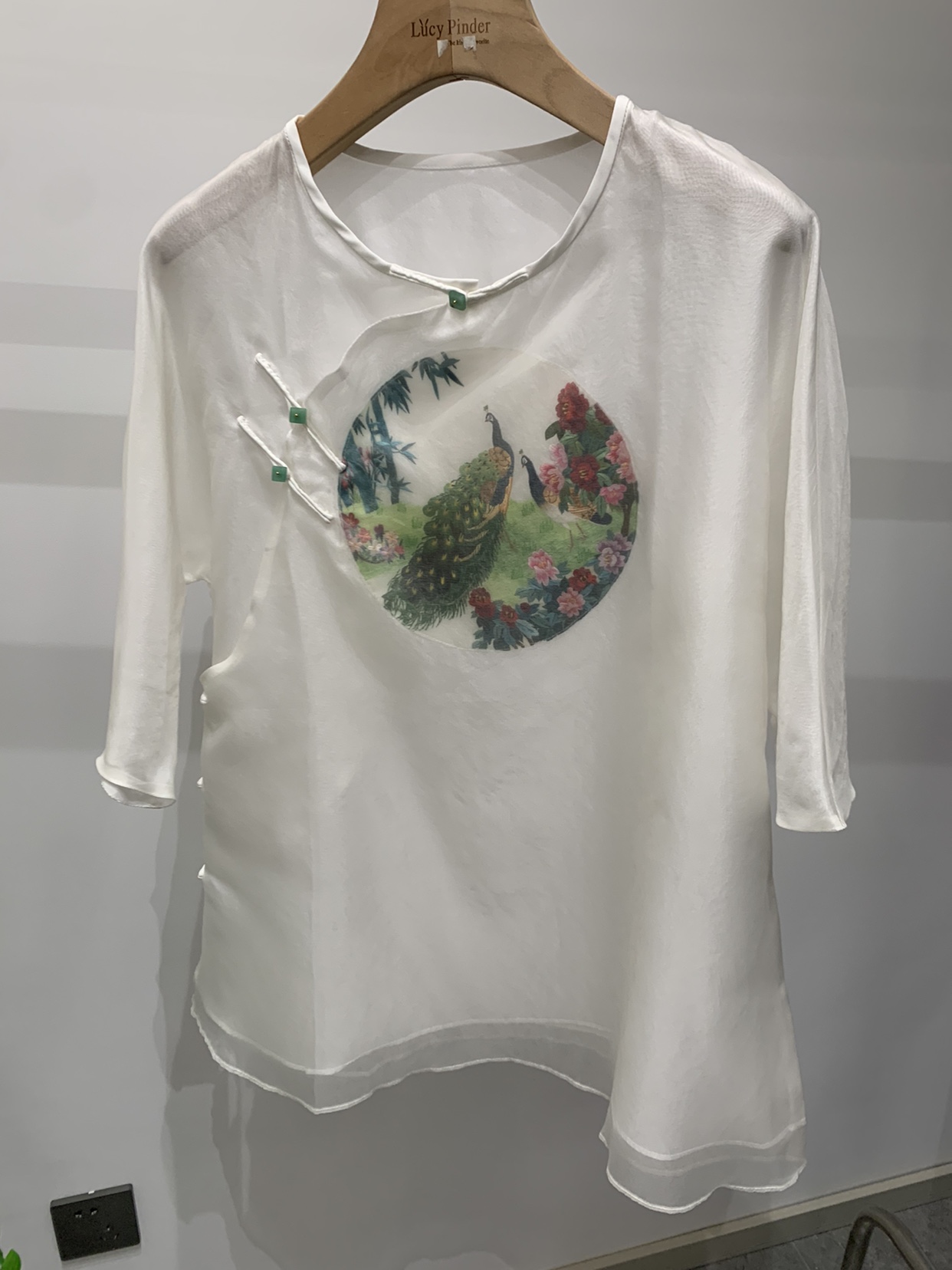 夏高端新中式偏襟盘扣刺绣真丝上衣女装 苏绣孔雀偏襟上衣YM24074