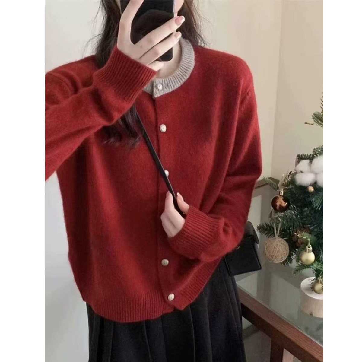 【圣诞卡通开衫】圆领圣诞卡通针织开衫女新款毛衣外套 HZ-030
