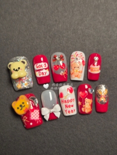 纯手工穿戴甲可爱小熊新年红圣诞立体新款 学生可拆卸美甲 贴片爆款
