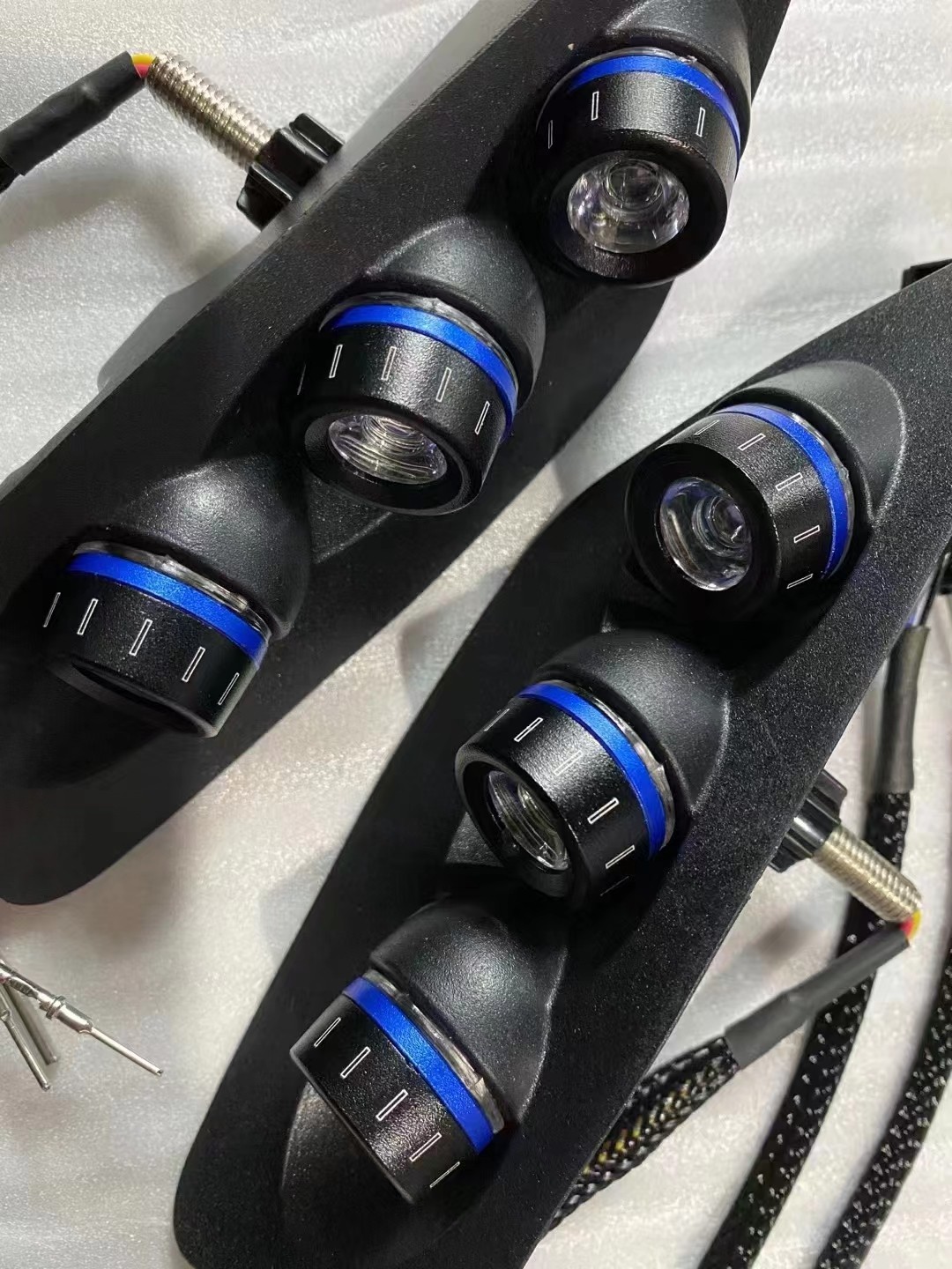 八爪鱼尾灯宝马S1000RR后八爪鱼尾灯刹车灯尾灯转向灯集成 红蓝