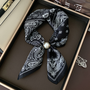 磁吸扣真丝小方巾女春秋领巾装饰丝巾桑蚕丝百搭护颈围脖新款围巾