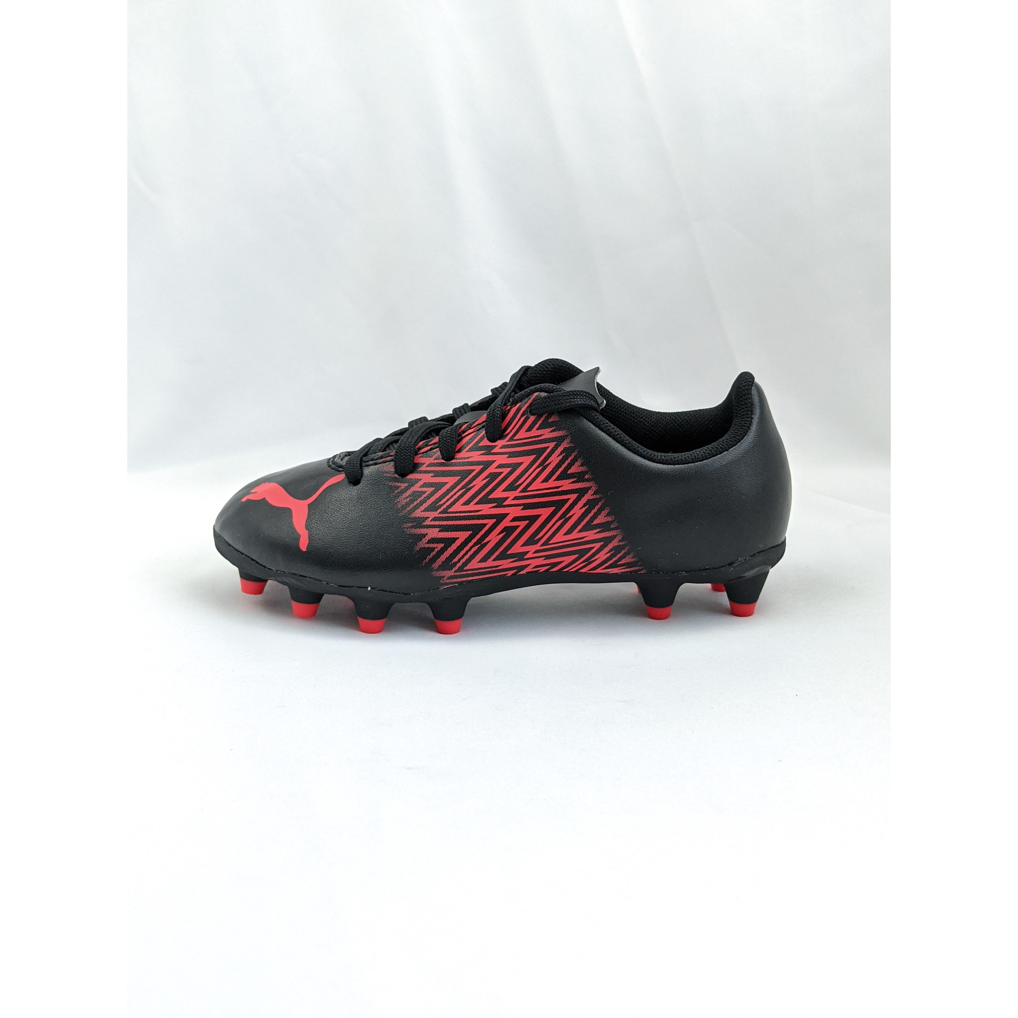 Puma Tacto FG AG Cleats 大童训练混合钉运动足球鞋 106310-08