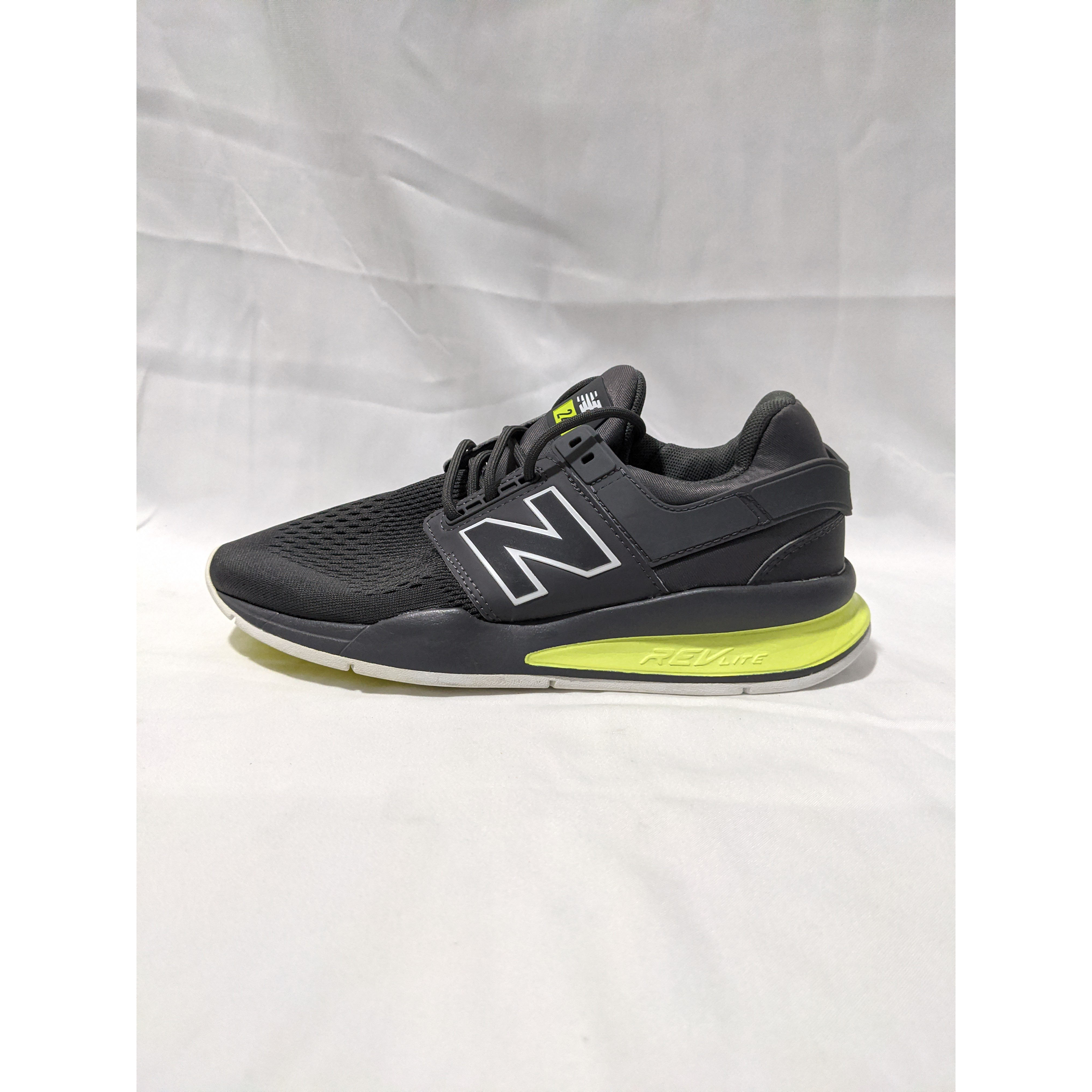 训练鞋跑步鞋NEWBALANCE女