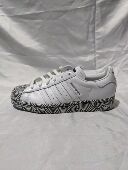 ADIDAS 贝壳头休闲鞋 SUPERSTAR 三叶草 女子经典 滑板鞋 FY1588