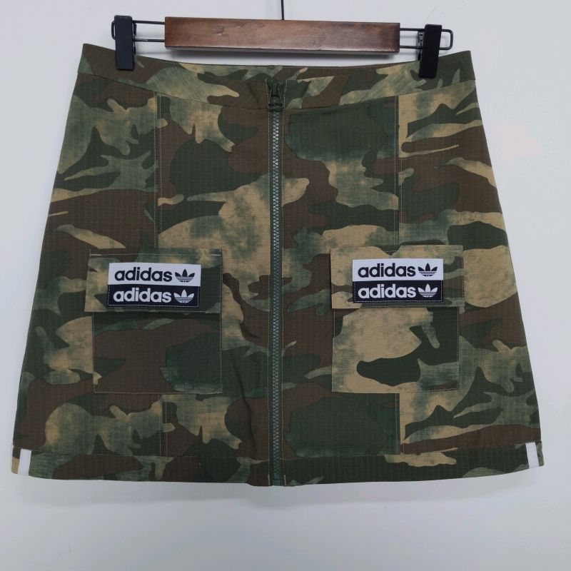 三叶草半身裙Adidas口袋