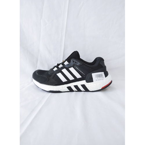 正品 复古 adidas Equipment+ Cozy Boost 女子复古休闲鞋 GX6630