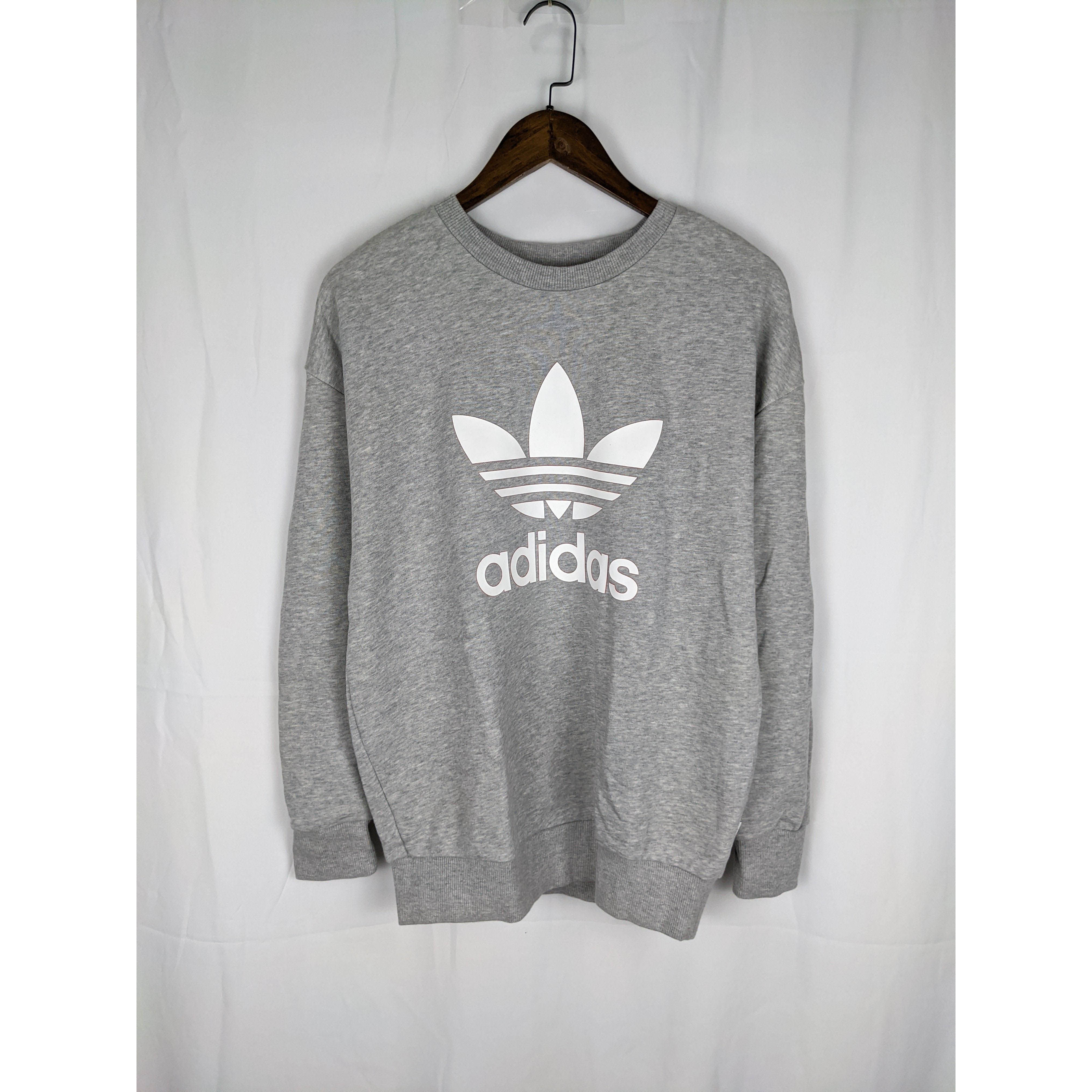 酷动城 adidas 三叶草 女子三叶草系列针织围殴哦套头衫 AJ8401