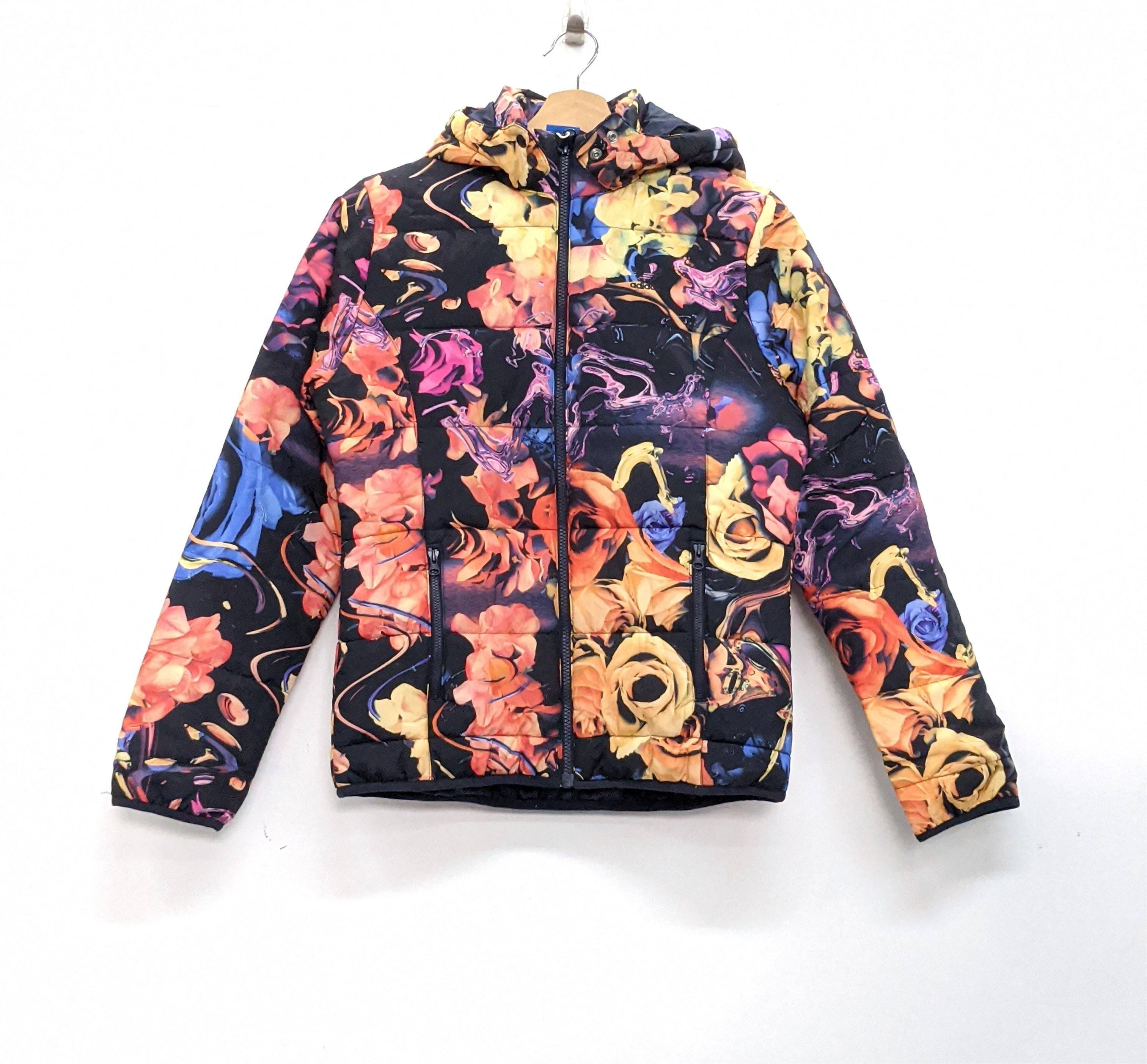 三叶草 adidas Rose Slim K 青少年大童花卉休闲短款棉服 BQ3982