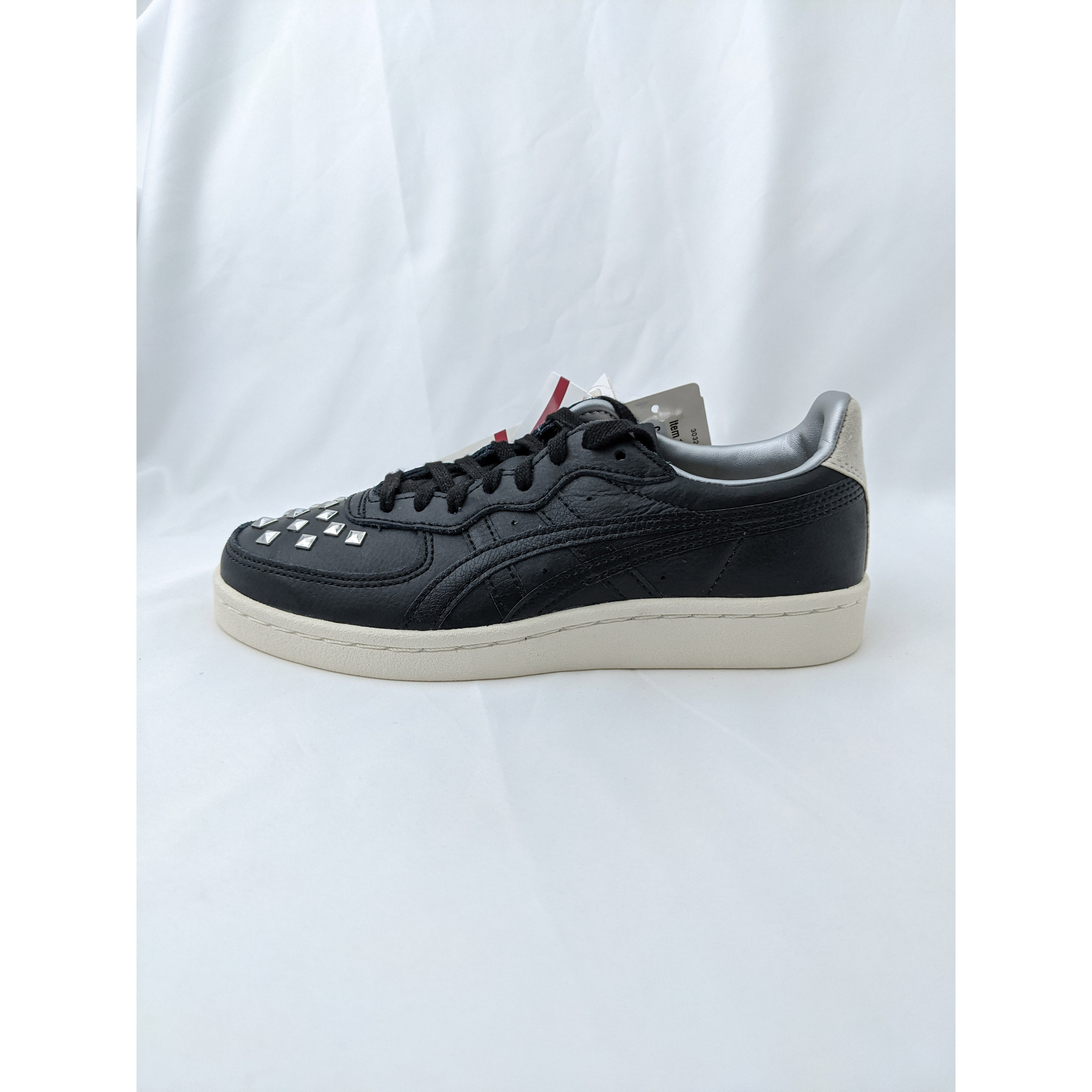 鬼塚虎 Onitsuka Tiger GSM 女复古铆钉休闲鞋 1183A255-001 现货