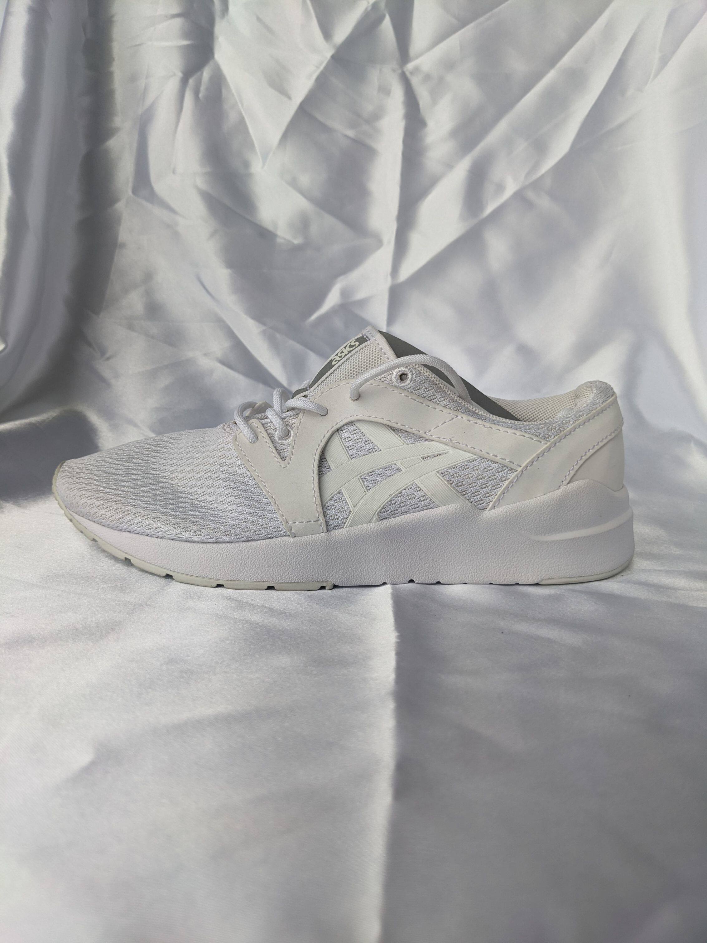 亚瑟士 ASICS TIGER GEL-LYTE KOMACHI 女子小白经典休闲鞋 H858N
