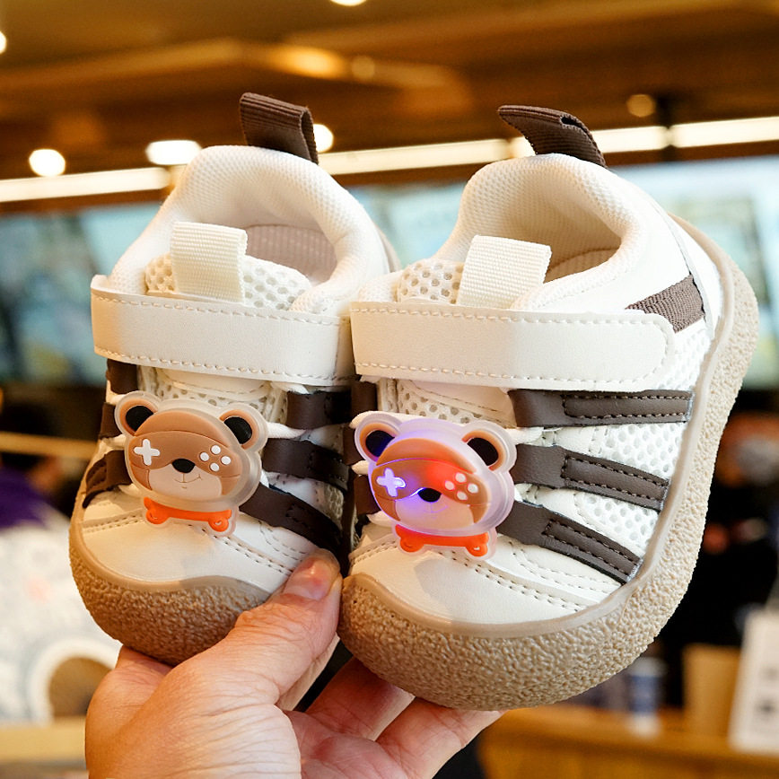 学步鞋春秋新款初学者宝宝鞋子1-2岁婴儿鞋子软底防滑透气亮灯,童鞋/婴儿鞋/亲子鞋,婴儿步前鞋/袜鞋,淘宝优惠券,粉丝福利购,淘宝优惠卷