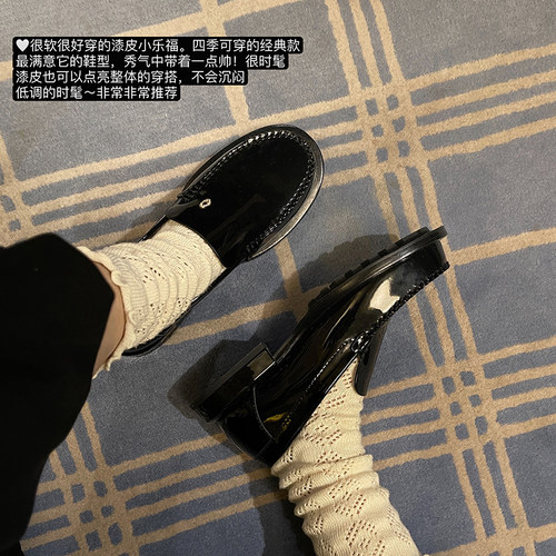 复古漆皮帅气方跟乐福cc单鞋