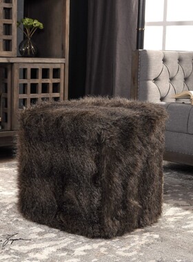 纽约下城公园进口uttermost温哥华龙猫蓬松毛绒坐墩换鞋凳脚凳