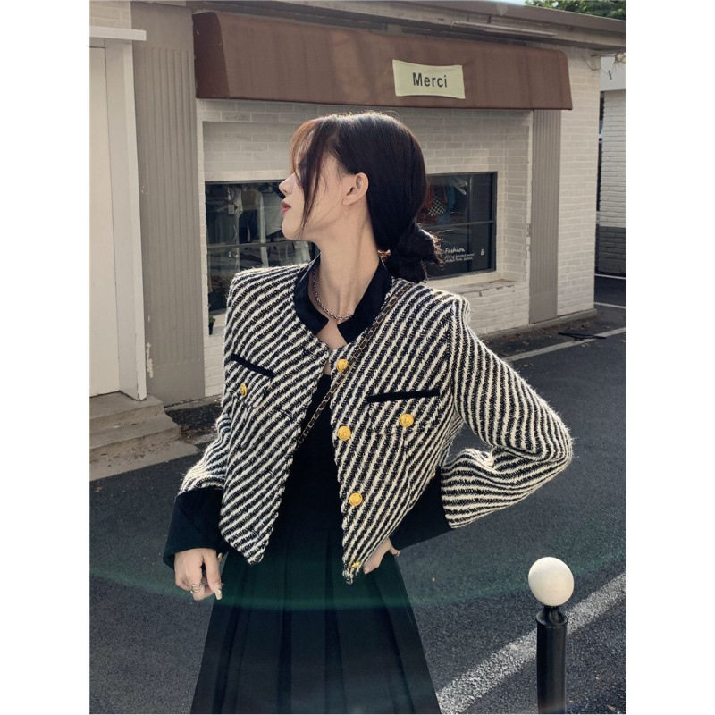 财阀千金小香风外套女小个子2026早春加厚高档短款立领上衣洋气减