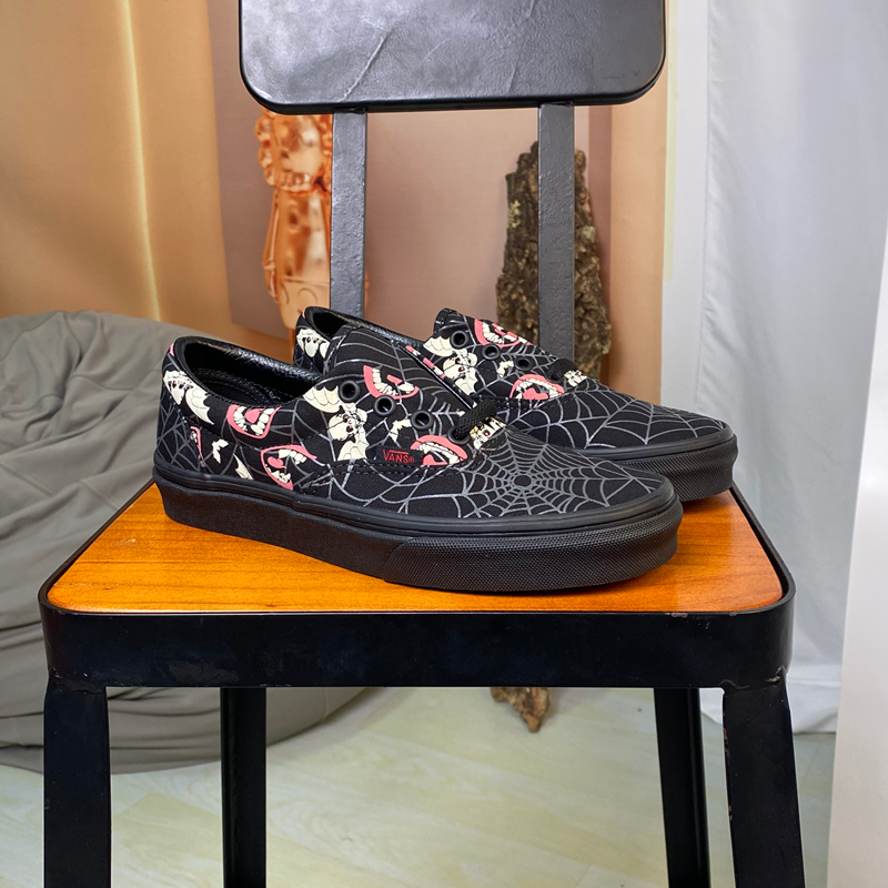 36.5/37码清货VANS低帮帆布板鞋