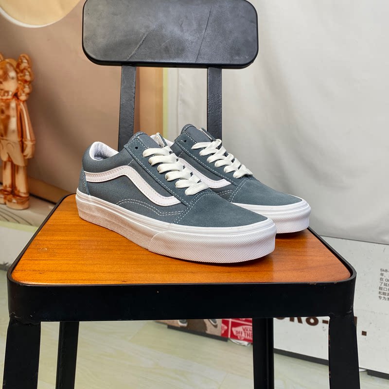 VANS范斯低帮灰色休闲板鞋