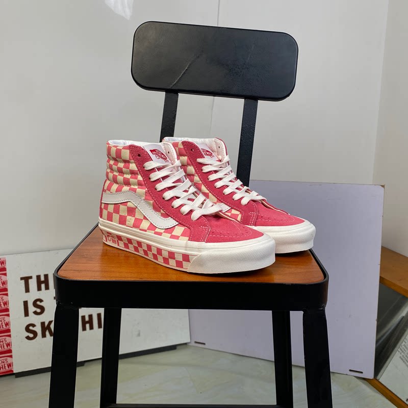 VANSSK8-HI白红高帮女帆布鞋