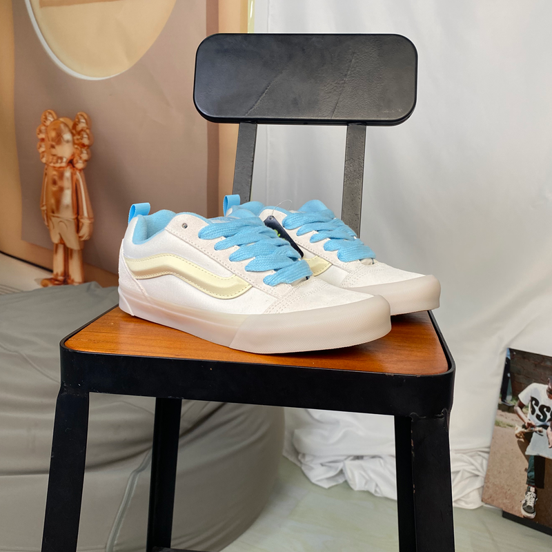 VANS范斯低帮休闲面包板鞋