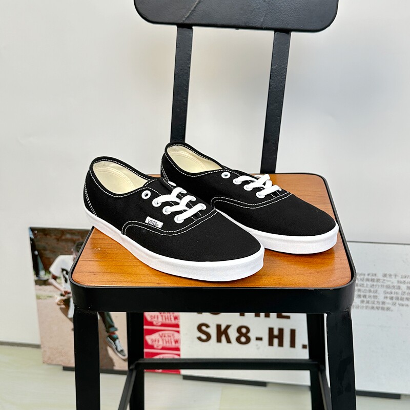 VANS范斯黑白经典低帮帆布鞋