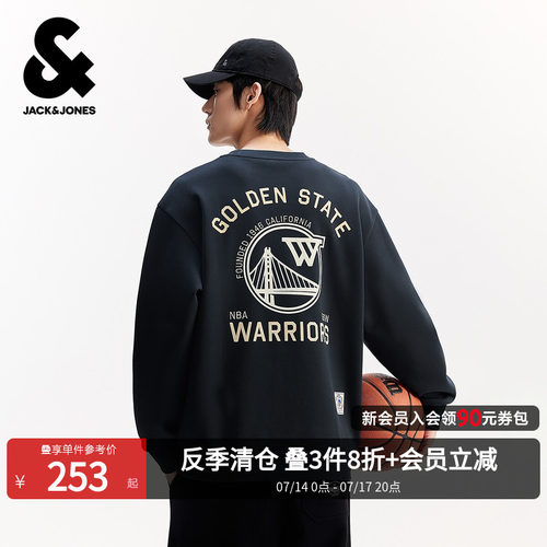 略宽松版型；罗纹领口；金州勇士队图案