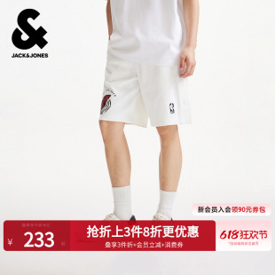【NBA联名开拓者队】杰克琼斯男装春季短裤底摆双侧开衩字母纯棉