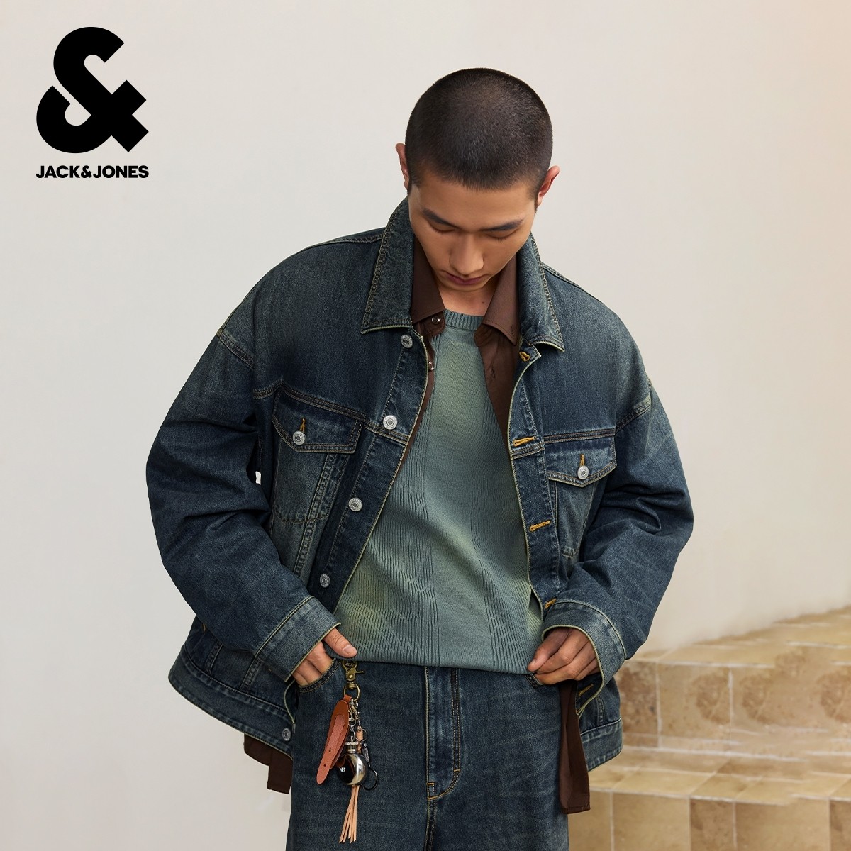 杰克琼斯男士牛仔夹克春季新款黄泥洗水外套时尚潮流宽松上衣男装