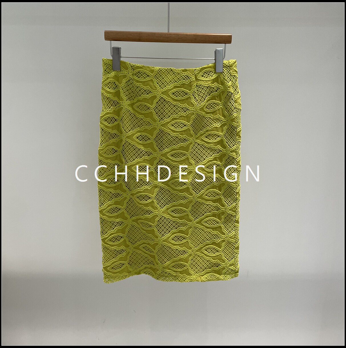 欧洲站女装2026春季新款春秋提花半身裙女包臀中长款蕾丝镂空半裙