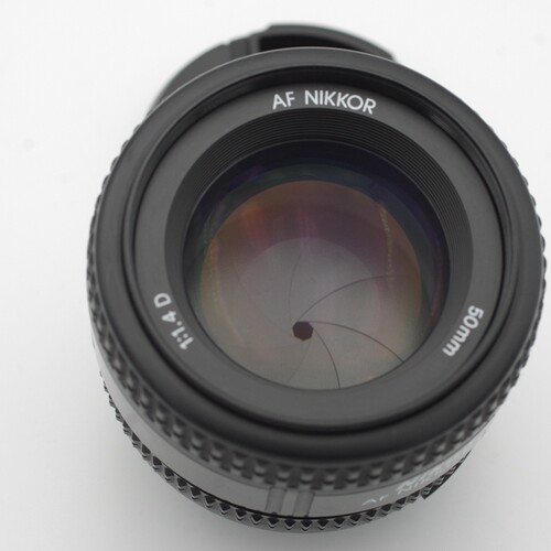 尼康50/1.4D全画幅定焦人像镜头