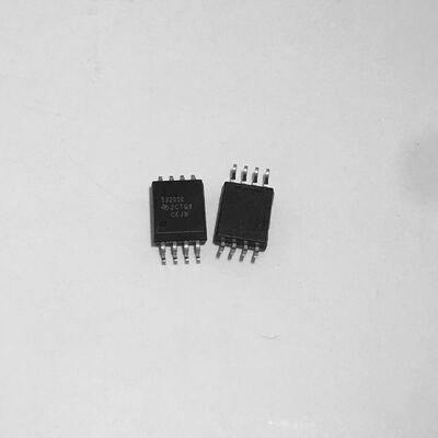 原装正品 贴片 UCC5320SCDWV 封装SOP8 隔离式栅极驱动器芯片