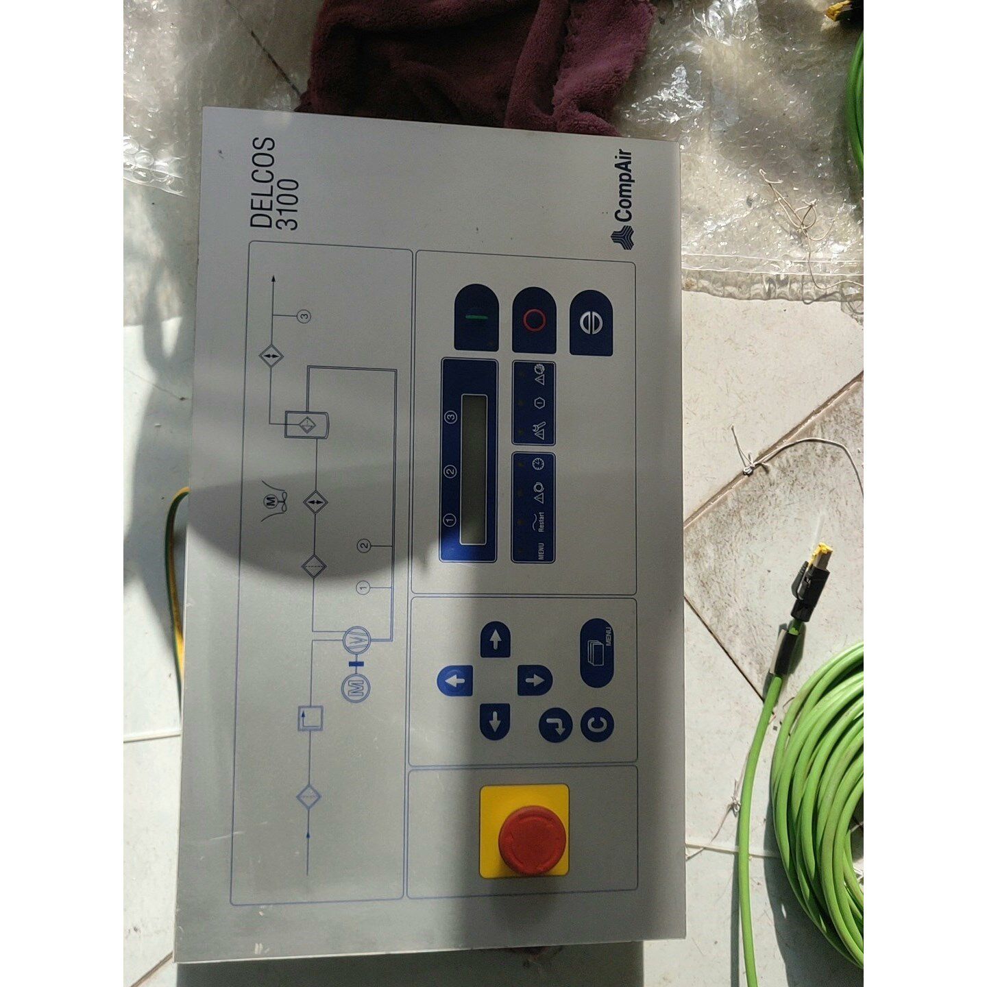 康普哎螺杆压缩机控制面板,DEKCOS 3100全新拍前请询价