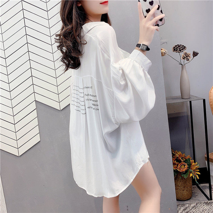 夏季薄款防晒衬衫女2020年新款宽松韩版设计感上衣中长款衬衣外套