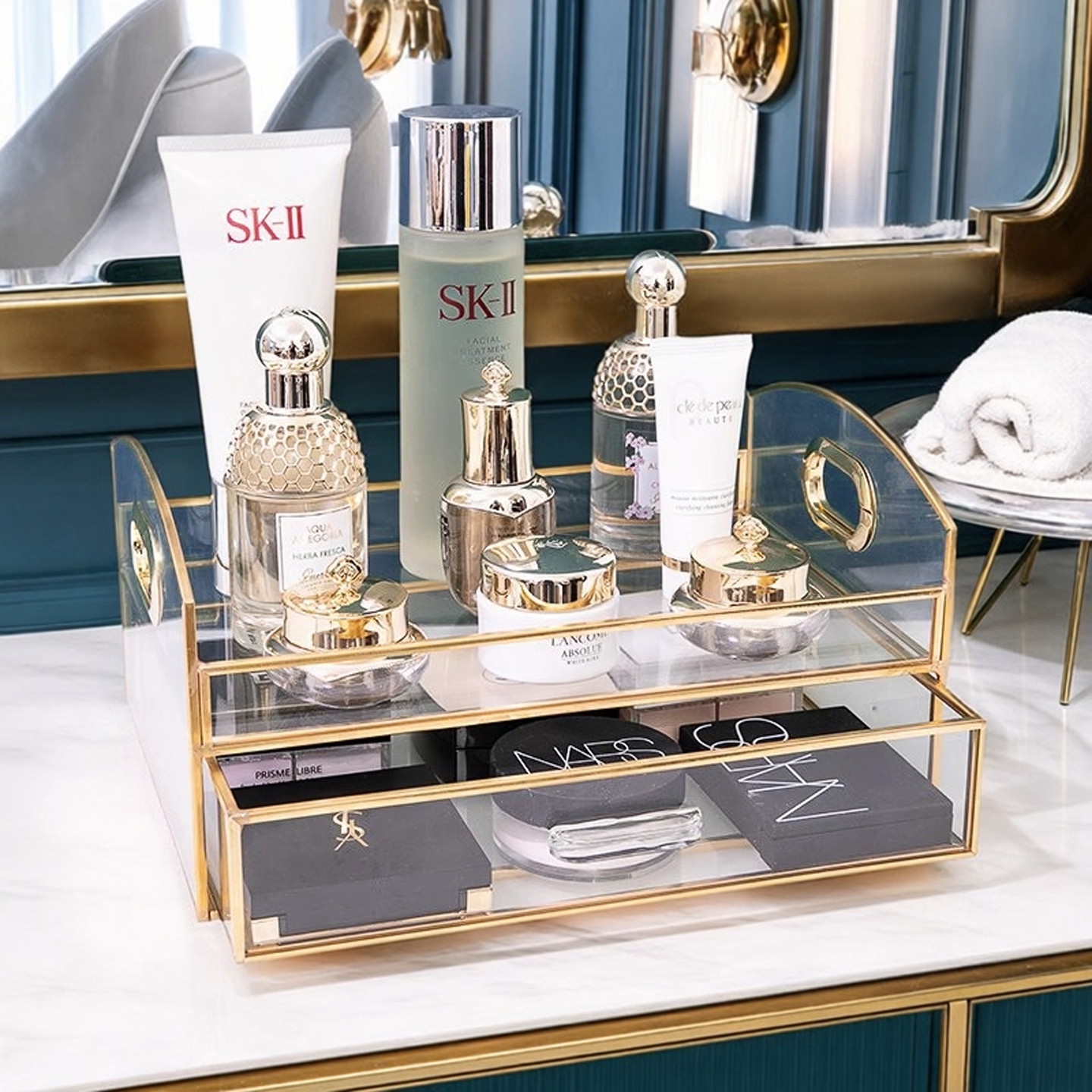 金边玻璃桌面化妆品收纳盒