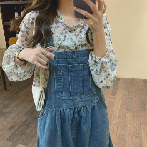 Real shot real price Korean Ruffle floral shirt + versatile age reducing high waist loose denim strap skirt