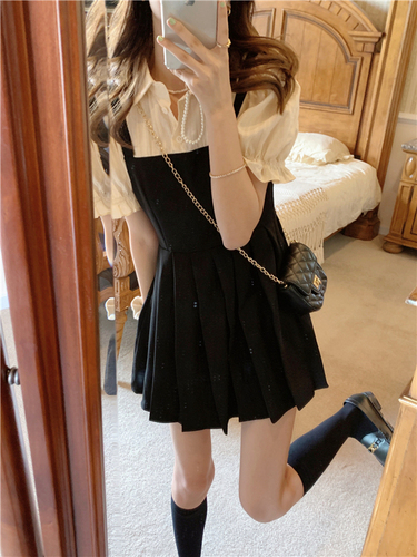 Real price! Korean bubble sleeve stitching design A-line pleated skirt women's two-piece dress