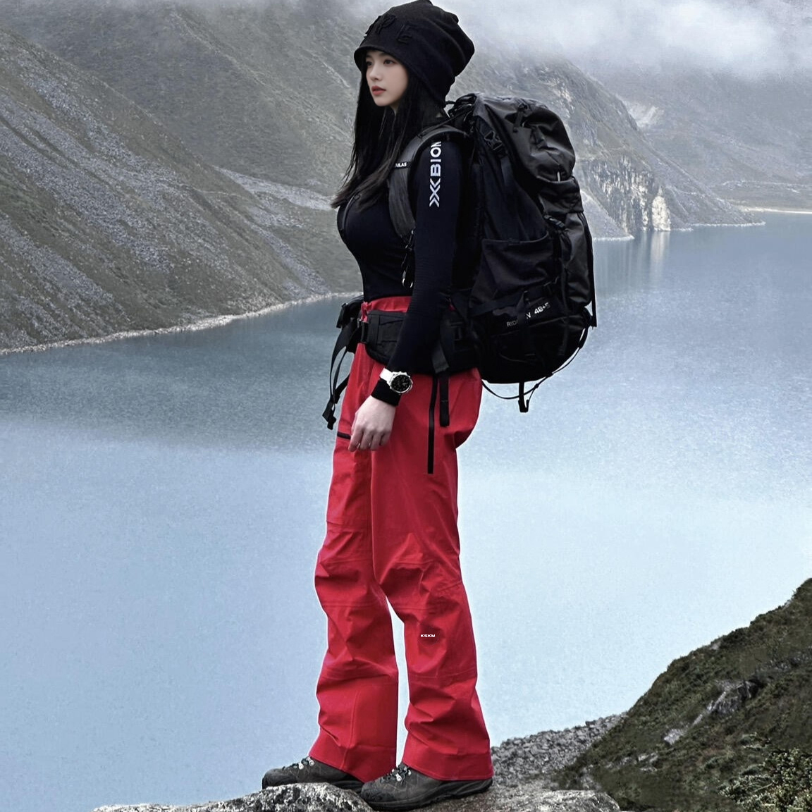 卡盛红色防风防水冲锋裤