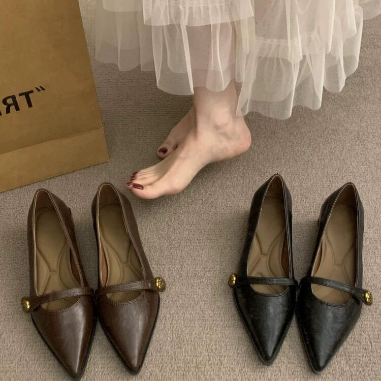 复古尖头通勤浅口小皮鞋女2025春秋新款时尚休闲中粗跟玛丽珍单鞋