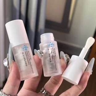 rich 滋润唇油厂家 bear燕麦维生素e唇部美容液润唇膏补水保湿