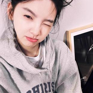 凡人歌章若楠李晓悦明星同款灰色春秋款连帽卫衣女韩版小个子衣服