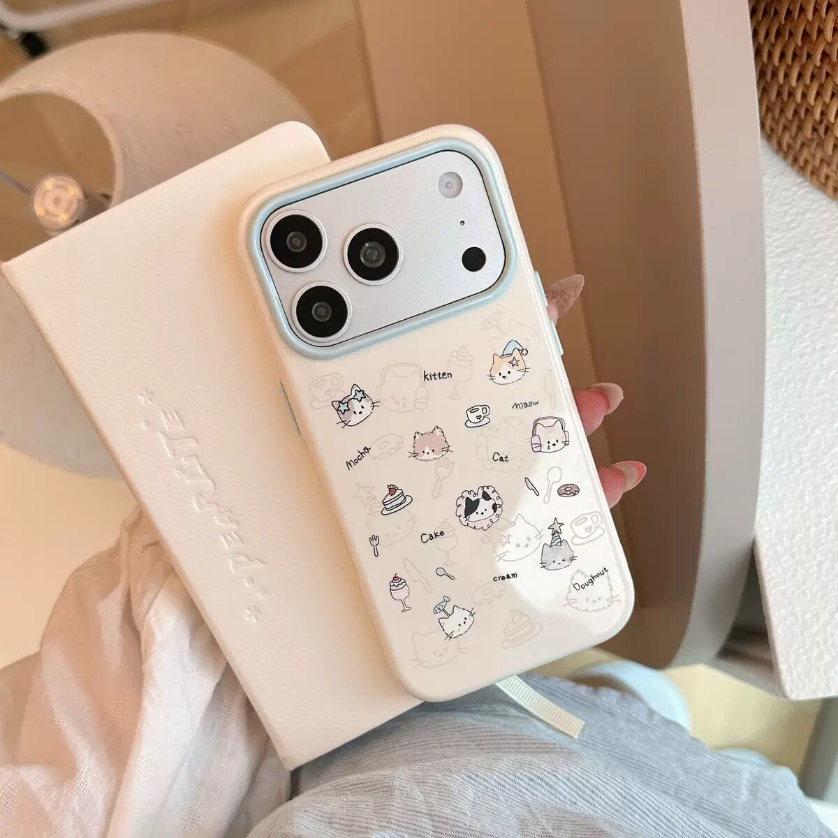 适用苹果17手机壳不包镜头iphone18promax无摄像保护15高级感软硅胶全包防摔14不透明女卡通可爱新品13超萌16