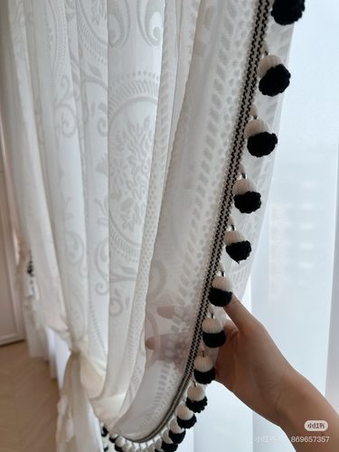 DIY新款轻奢法式奶油风现代窗帘拼接珠子流苏吊穗松子球撞色花边